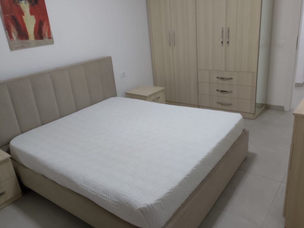 1+1, te vila L2, astir, 450 euro me parkim