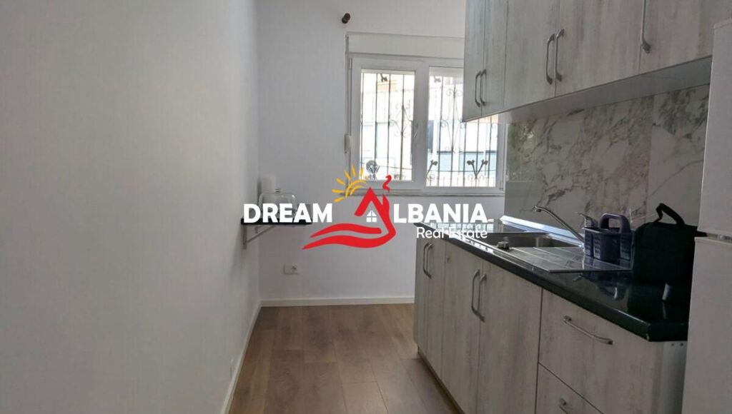 Apartament 1+1+Kuzhine me Vete ne Shitje ne Laprake, Prane KMY-se (ID 5119002)