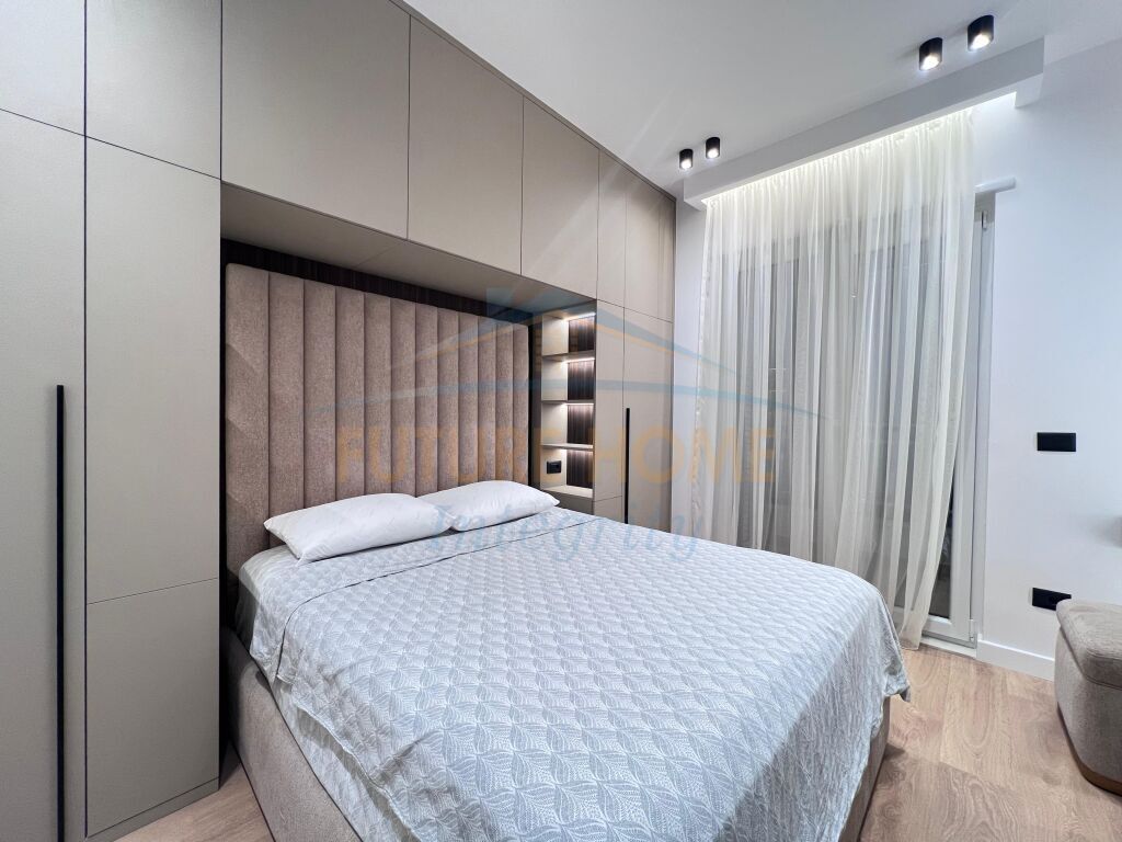 Qera, Apartament 1+1+Post Parkimi, Porcelan, Tiranë. 800 €