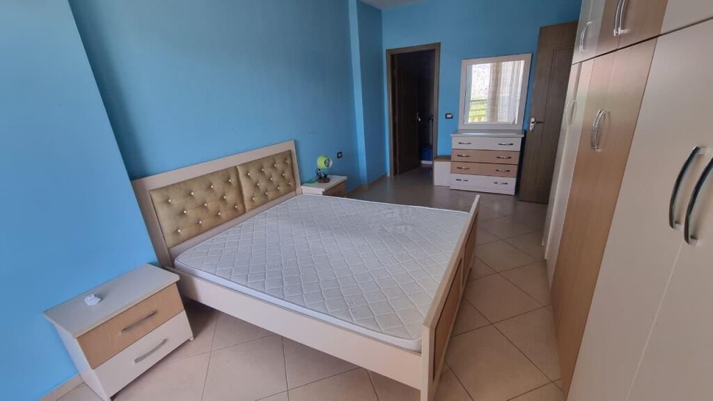 APPARTAMENTO 2+1+2 BAGNI. 40000 LEKE. YZBERISHT