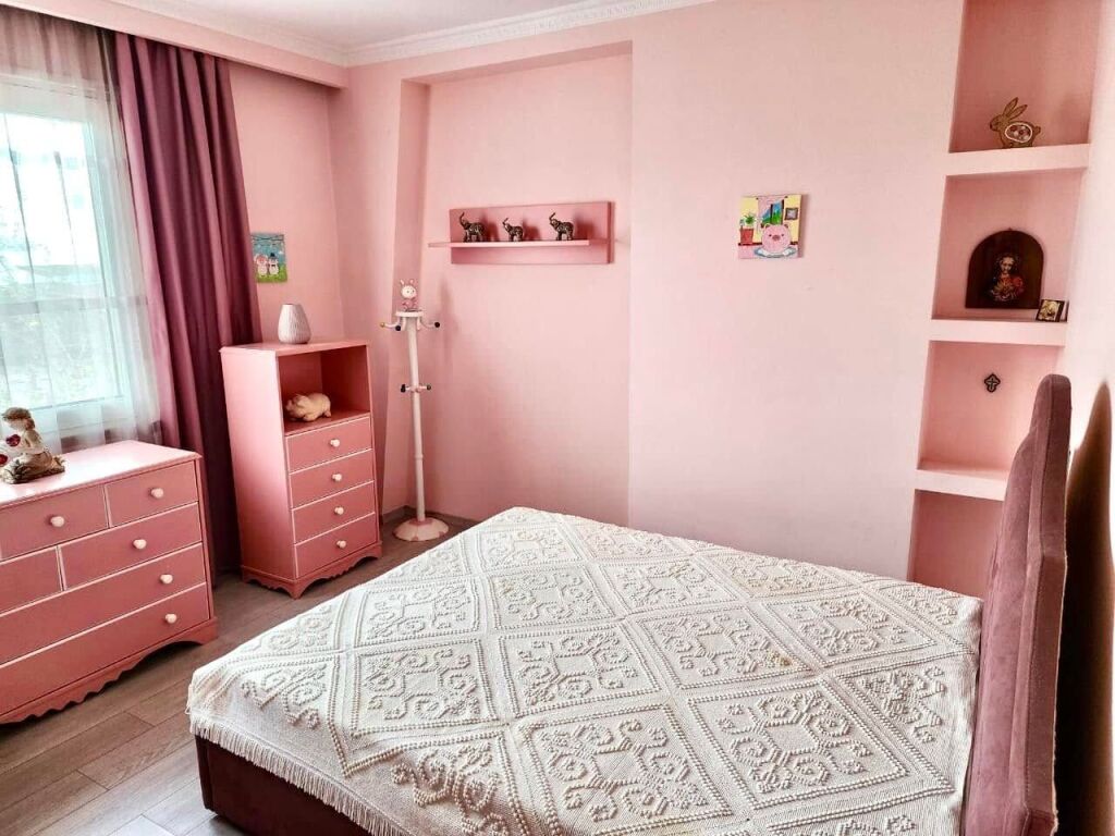 Apartament me Ballkon Panoramik pranë Durrës Marina