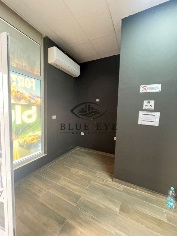 Locale commerciale in affitto vicino al Palazzo dello Sport, Durazzo!