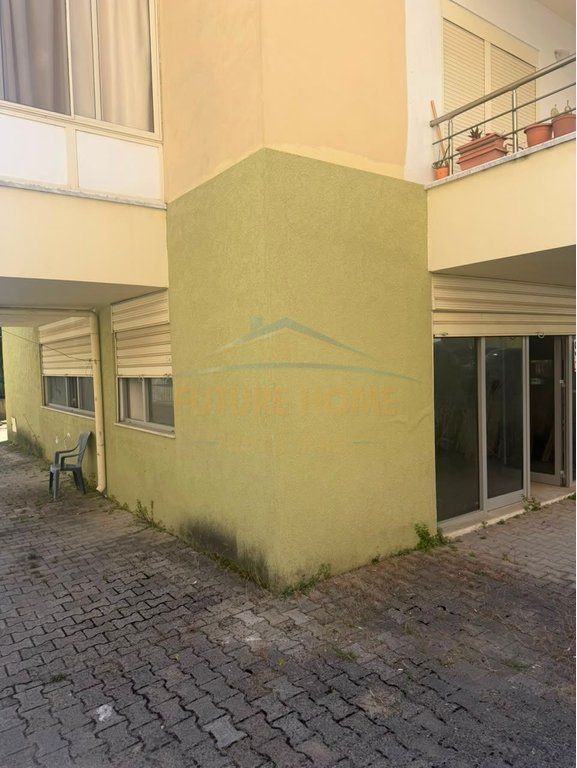 For sale,Business Premises 70 Square Meters Main Street ,Golem,Durres