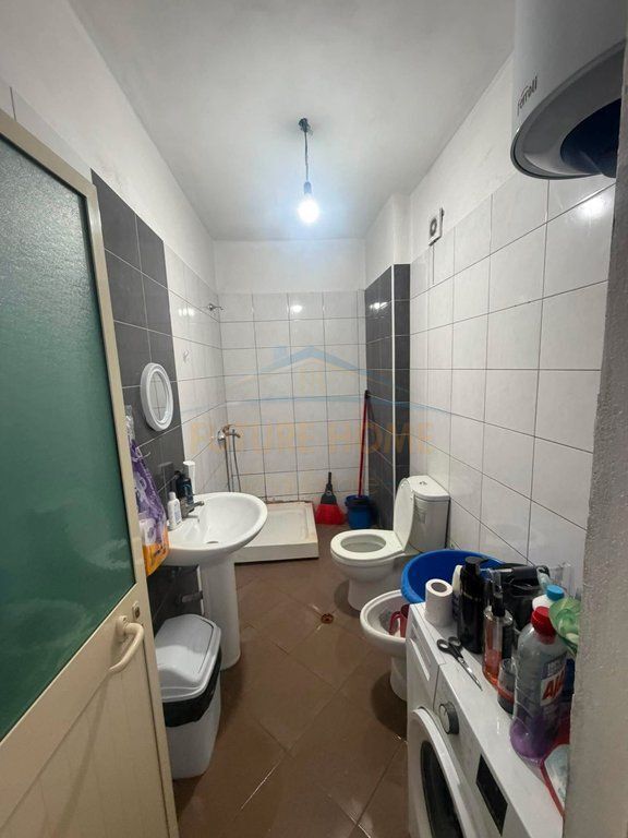 Shitet, Apartament 1+1, Unaza e Re