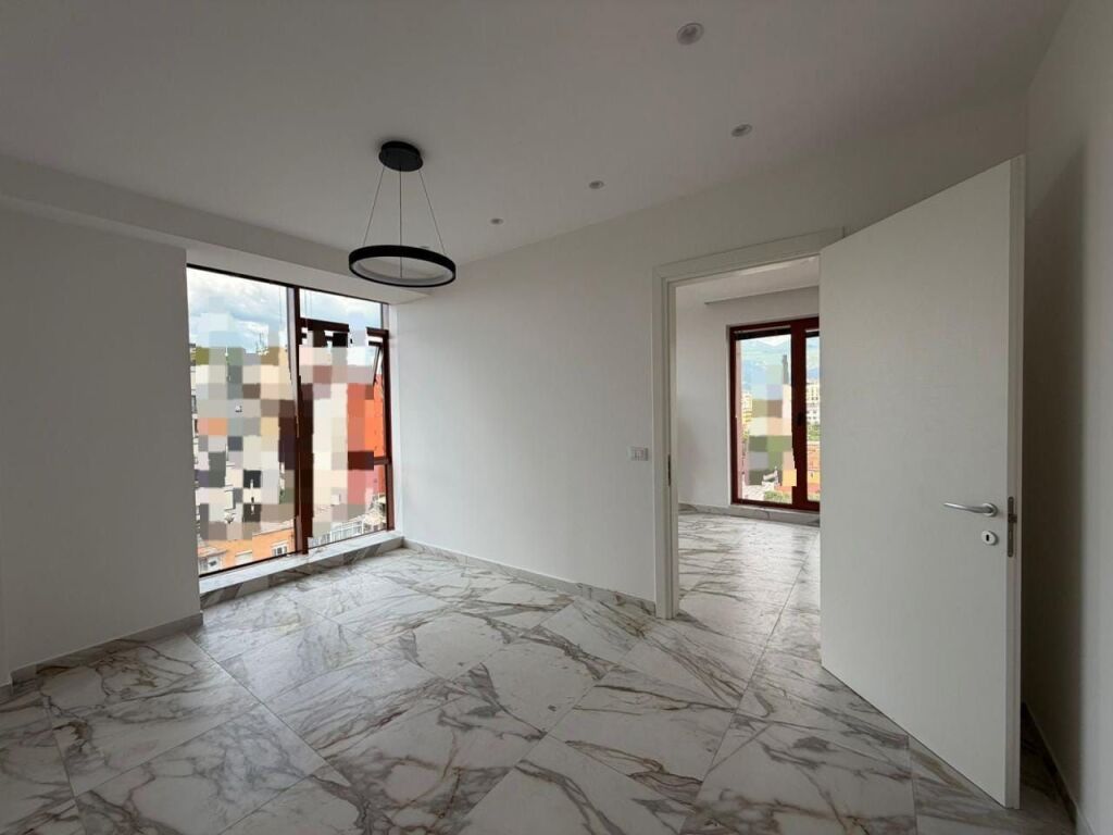Ufficio in affitto 1+1 in Via Kavaja (ID BZ2995) Tirana