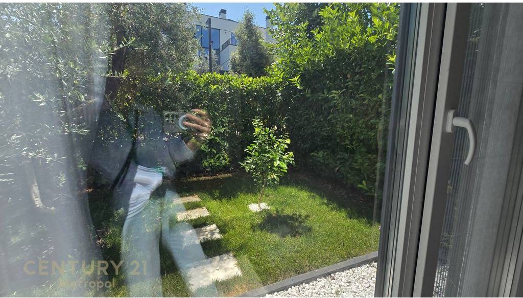 Appartamento 2+1+2+giardino+ 2 Garage in affitto, Forest Residence - Lago Secco!