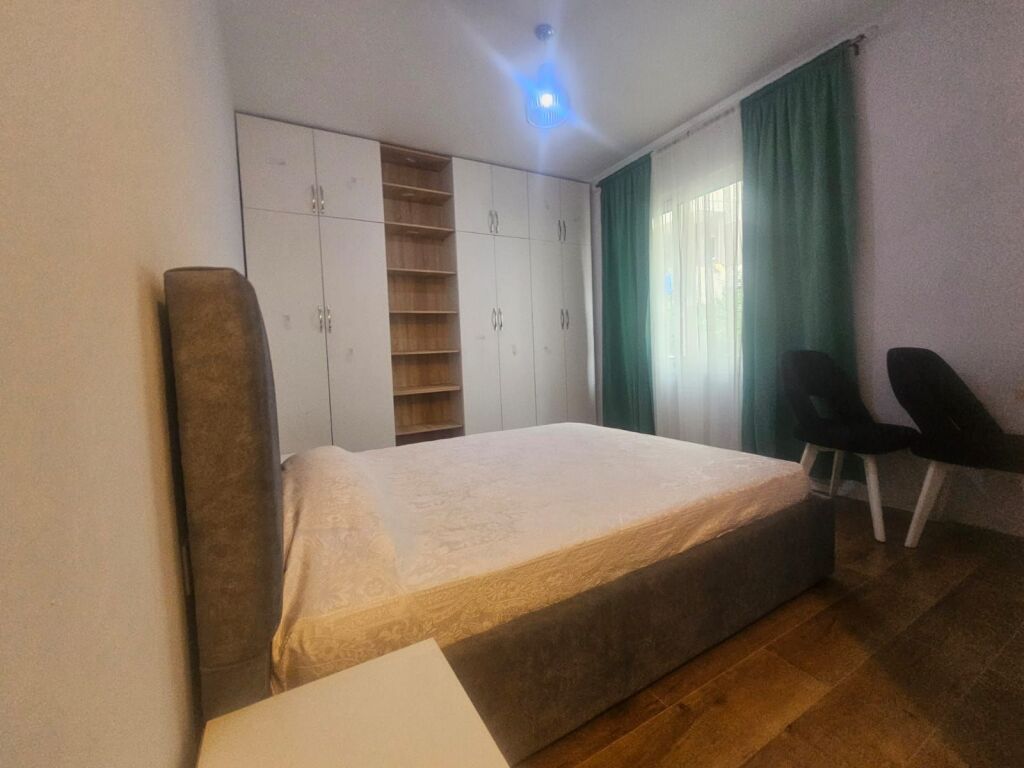 Jepet me qira apartament 2+1+2
