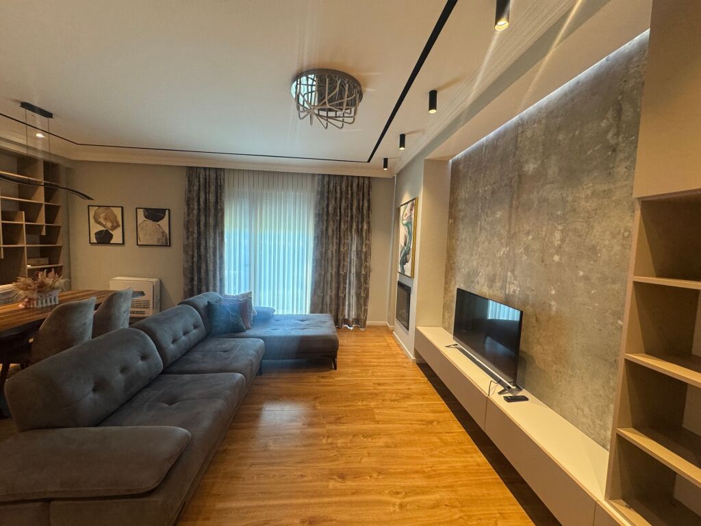 APARTMENT 2+1+PARKING+YARD, DRY LAKE!