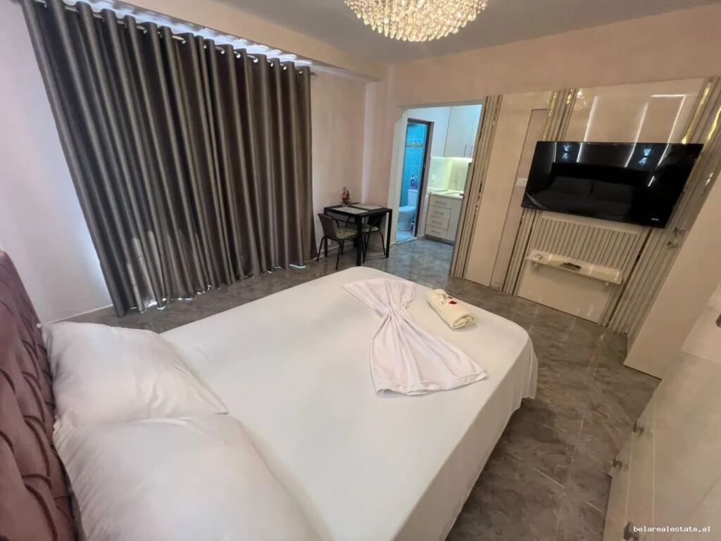 Garsioniere Me Qera Ne Qender (ID BG143) Tirane