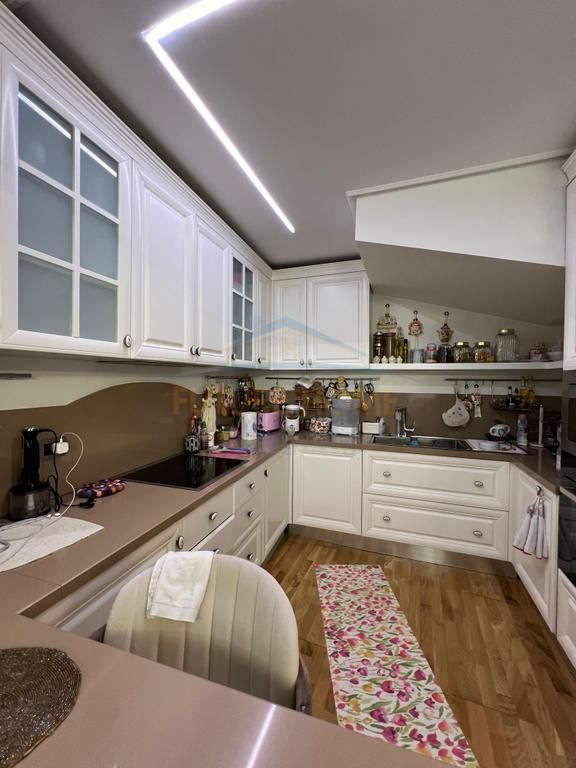In vendita, Duplex 3+1+3+Veranda, Residenza Kodra e Diellit 2, Tirana.