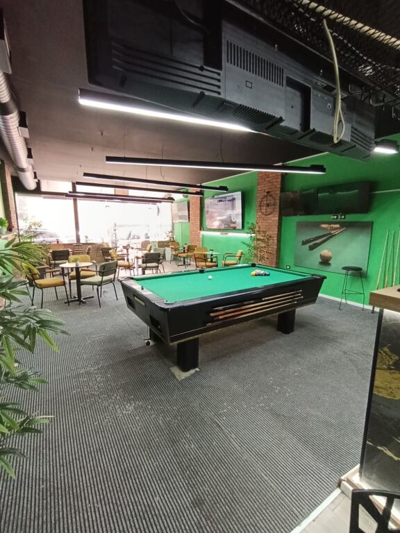 Premises for rent in Kombinat