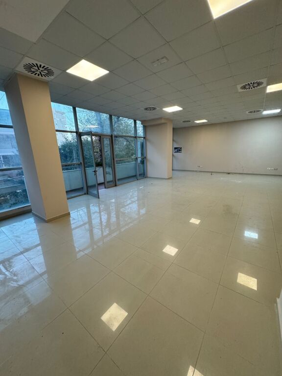 Business premises for rent near the sports palace in Durres