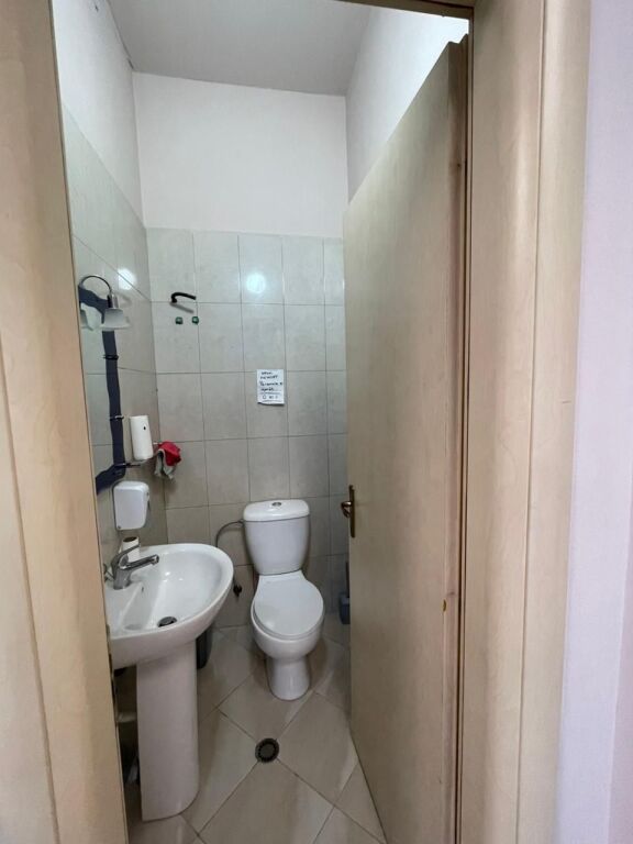 Business premises for rent near the sports palace in Durres