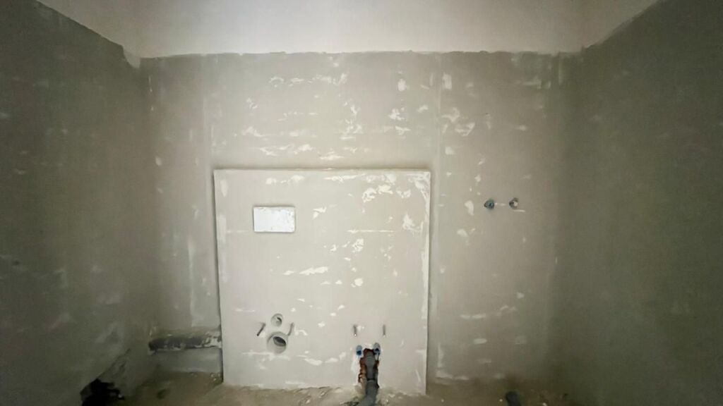 🏡 FOR SALE: 1+1 Apartment 📍Paskuqan (Aluna Complex) - €88,000 - 73m² - 6th Floor || 10 Minutes from Tirana City Center 🏃🏻‍♂️ - 🔥INSTALLMENT PAYMENT AVAILABLE🔥