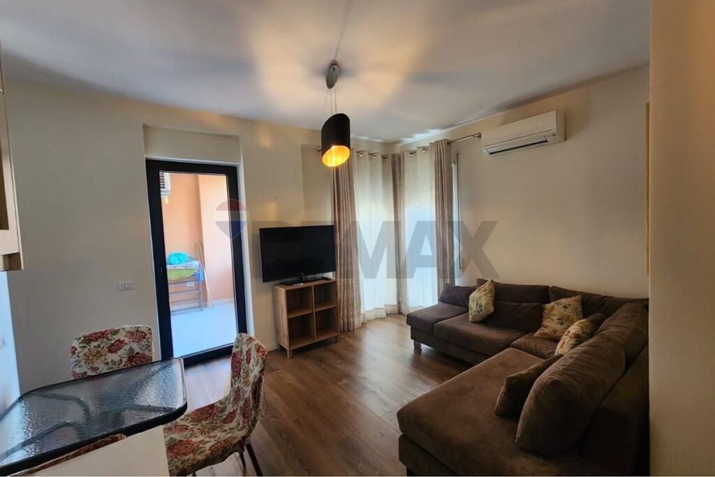 Apartament 1+1 per qira te 21 Dhjetori!