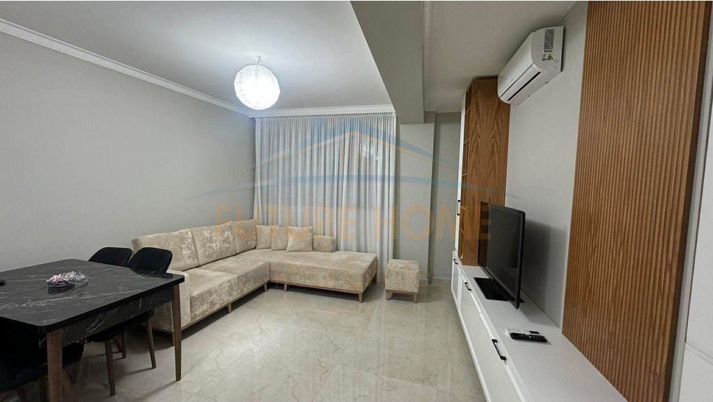 Qera, Apartament 1+1, Kopshti Botanik