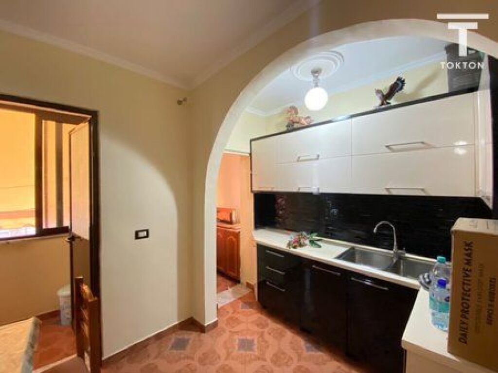 SHITET, APARTAMENT 2+1, LAPRAKË, TIRANË