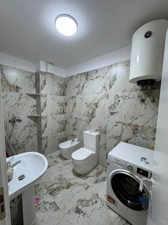 Apartament 1+1 me qera në Vollga !