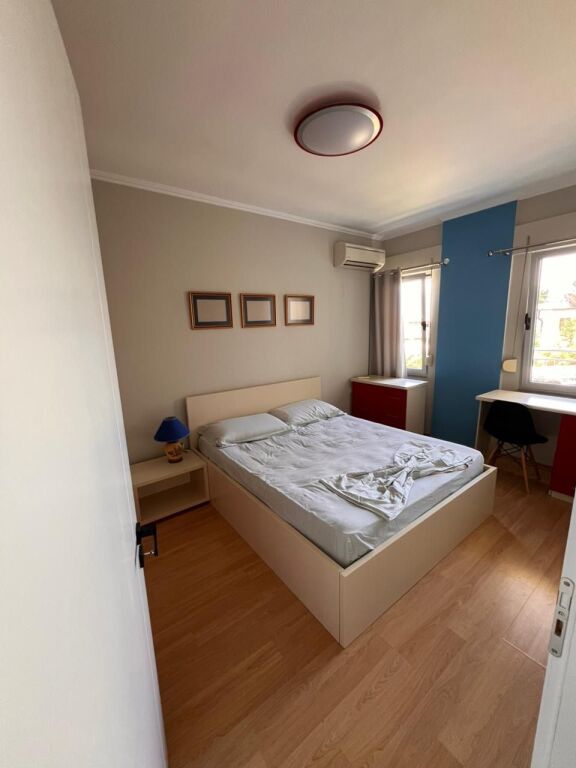 1+1, con parcheggio in via Peti, Lago Secco, 700 euro