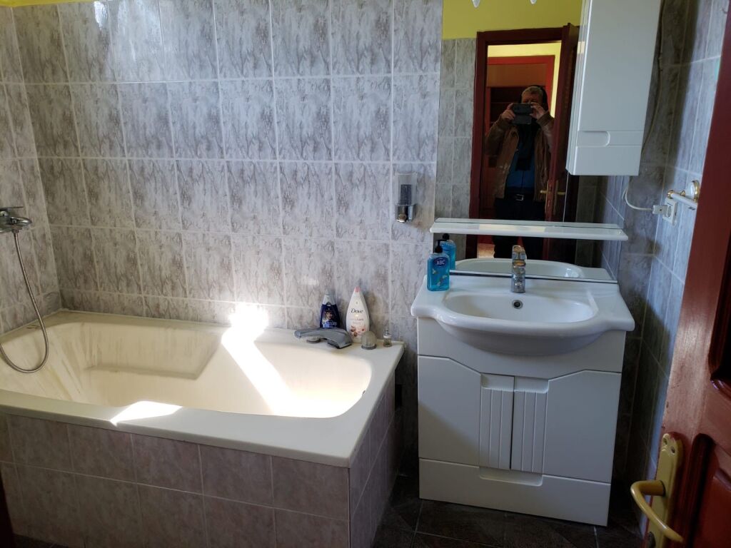 Private two-story house for rent in Vaqarr !