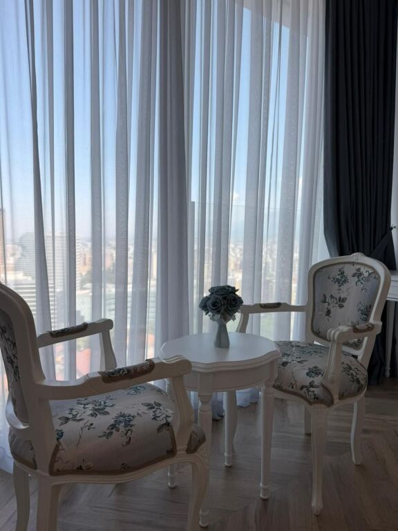 🏙️ Shitet Apartament Luksoz 2+1+2 – Downtown One, Tiranë ✨