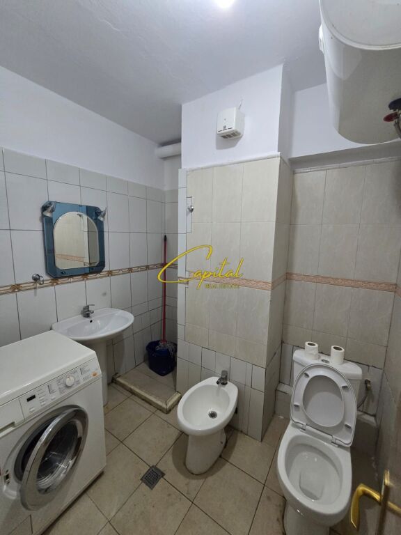 APARTAMENT ME QIRA 1+1 RRUGA E ELBASANIT 50.000 LEKE