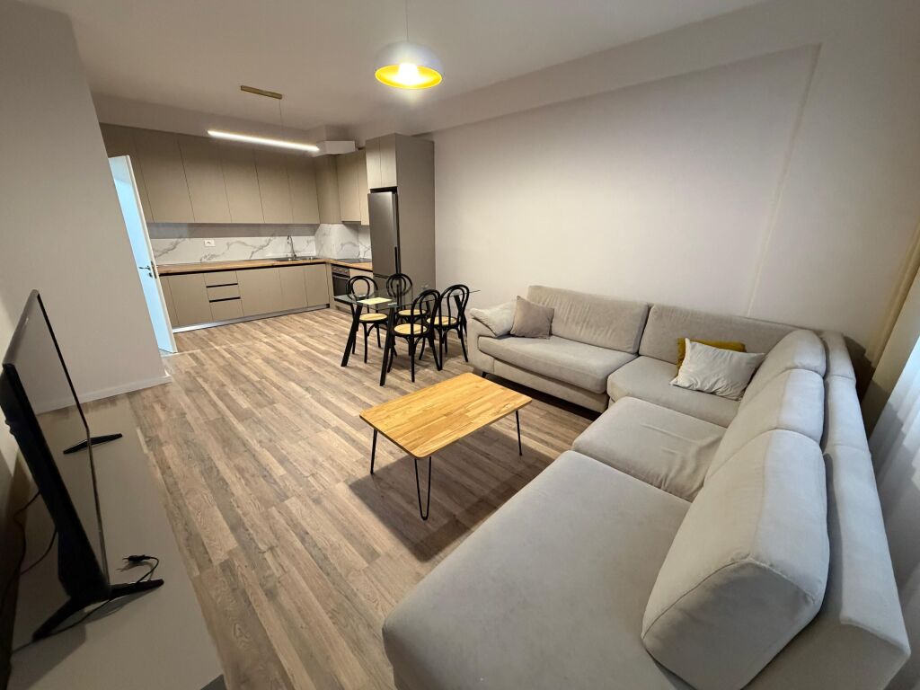 🏢 Affittasi appartamento 1+1 con posto auto – Astir, vicino a Villa L2