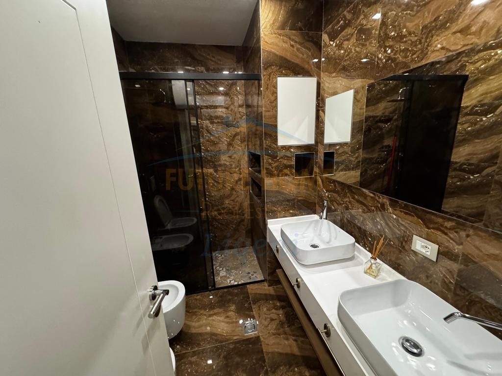 Affitto, Appartamento 2+1+Posto Auto, Lago Asciutto, Tirana