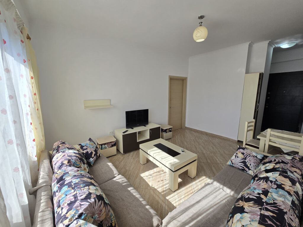 2+1/Qera📍Fabrika e Miellit 📌50 000 lek - Widok 2