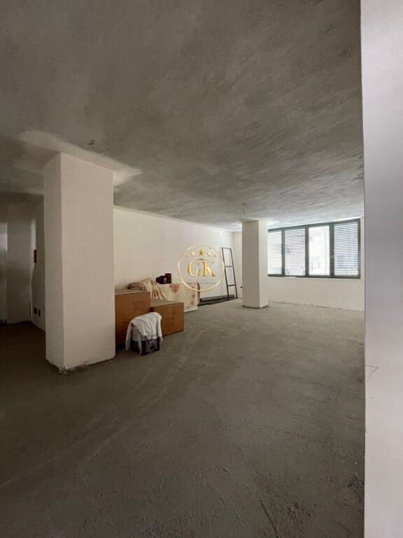 🏡 APARTAMENT 3+1 + 2 BANJO NË SHITJE – PRANE POLICISE DURRES