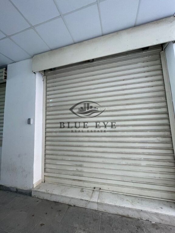 Locale commerciale in affitto vicino al Palazzo dello Sport, Durazzo!