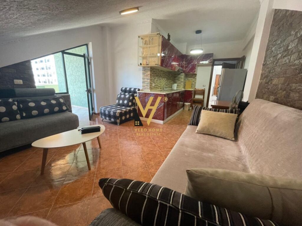 SHITET APARTAMENT PAPAFINGO 2+1+BLK NE GOLEM 8.500.000 LEKE