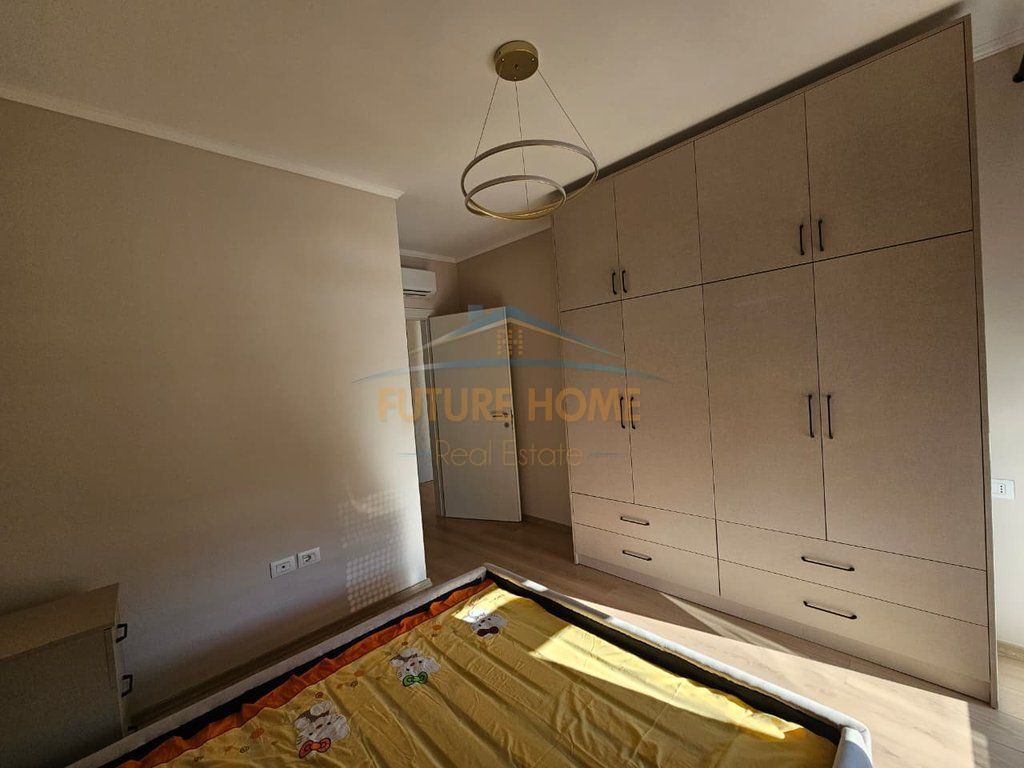 Affitto, Appartamento 1+1, Via Jordan Misja, Tirana. 600 €