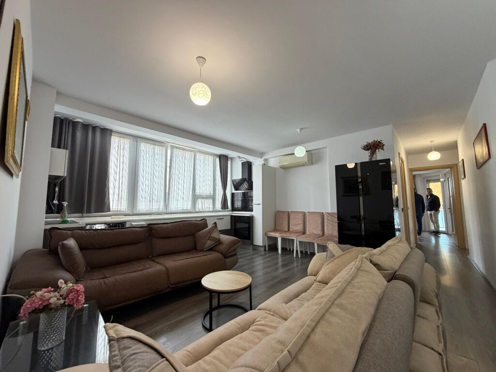 🏡 SUPER APPARTAMENTO IN VENDITA in una delle zone più richieste di Tirana – Ex Campo di Aviazione