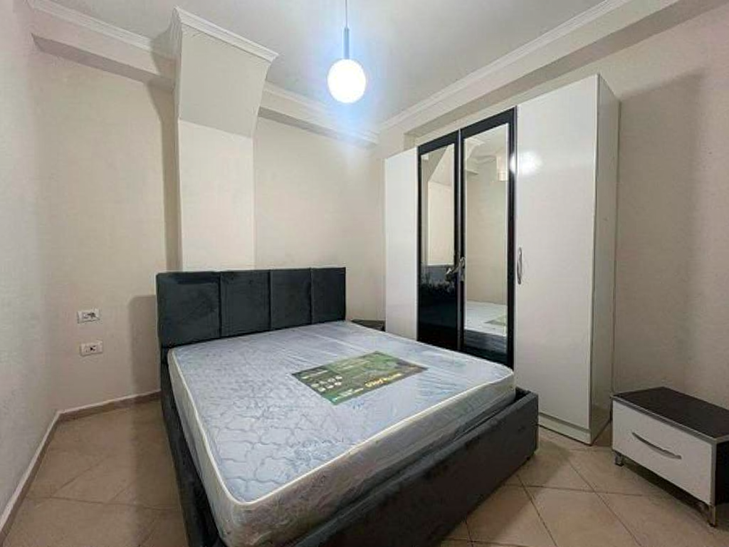 Affittasi appartamento 2+1 presso Kodra e Diellit!