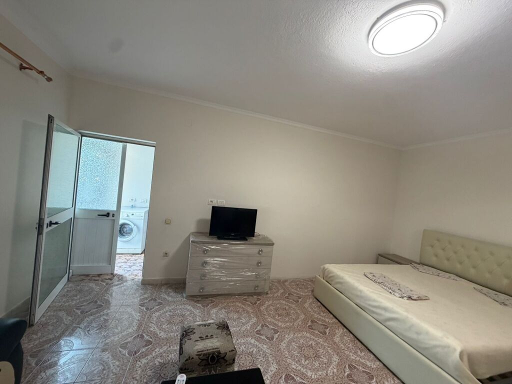 Appartamento 1+1 in affitto vicino a Via Bardhyl