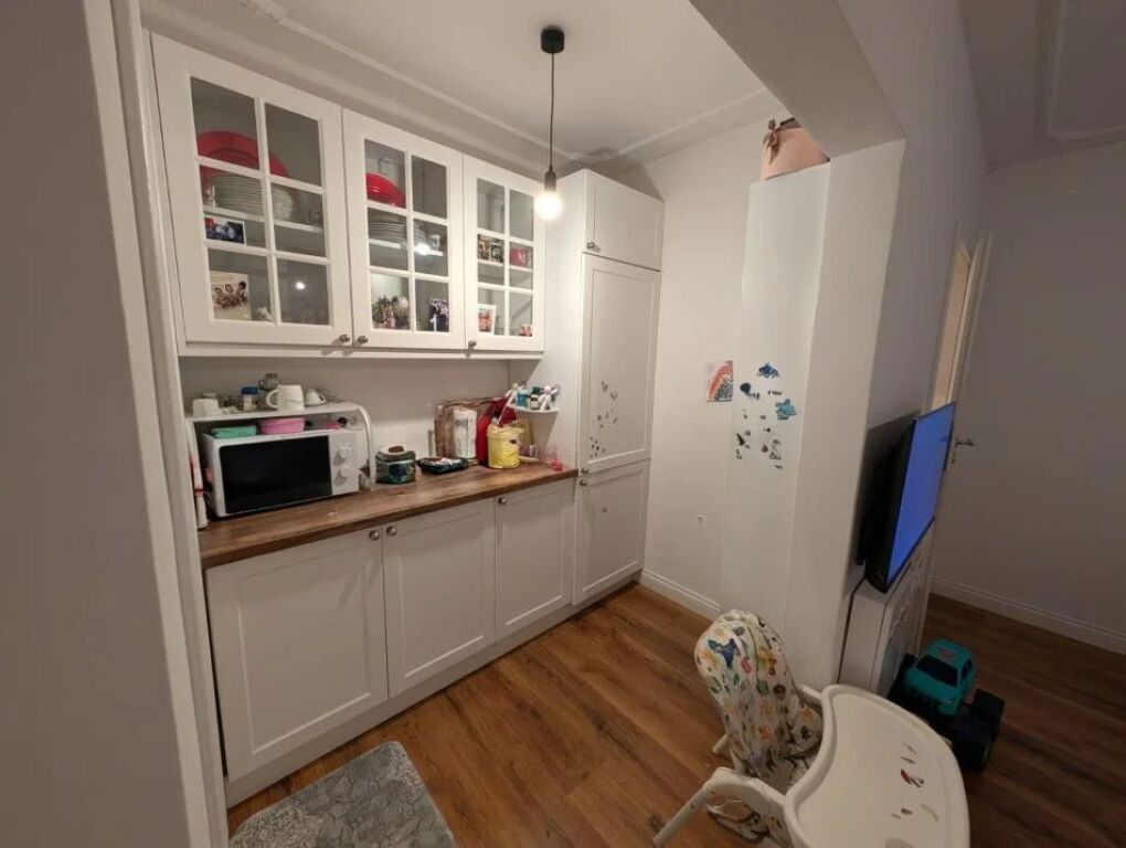 2+1 apartment for sale Kongresi i Lushjes Street