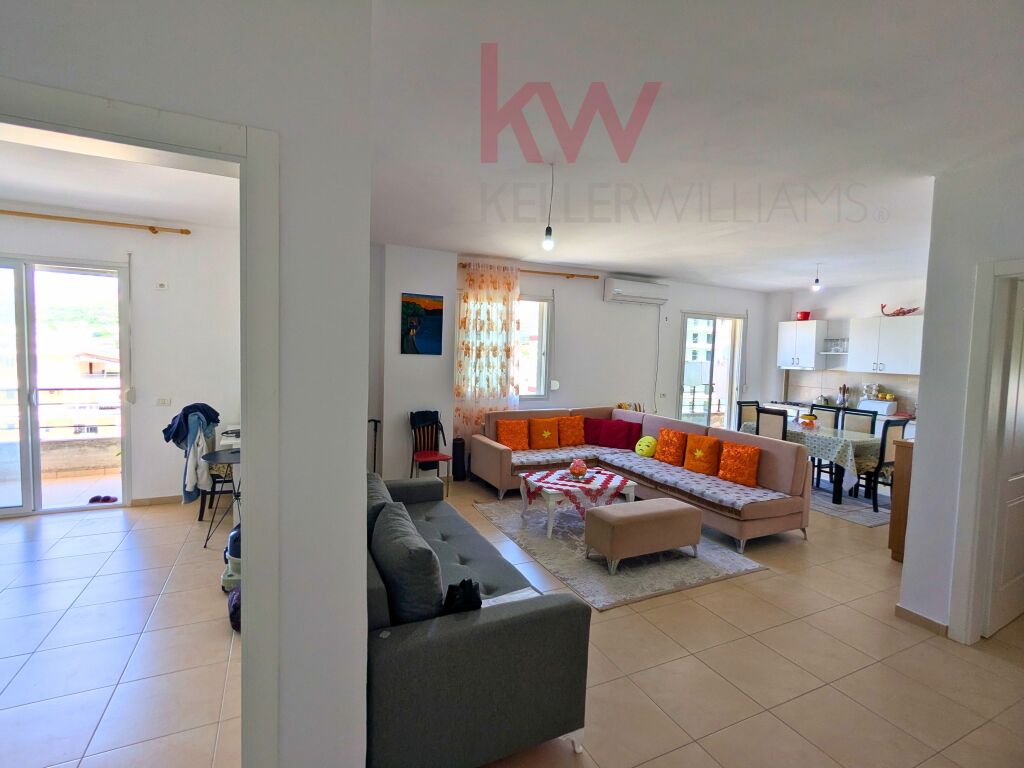 OKAZION SHITET APARTAMENT 2+1+2 + 2 BALLKONE NE ZEMER TE TRANSBALLKANIKES ME PAMJE DETI