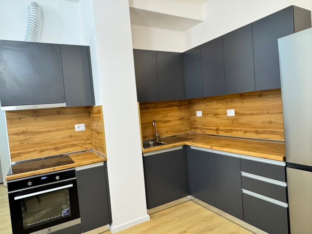 🏡 Jepet me Qira Apartament 2+1 – Rezidenca Kadiu💰 Çmimi: 50,000 Lekë/Muaj