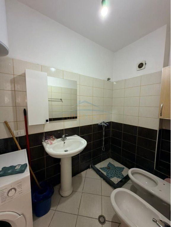 Qera, Apartament 1+1, Unaza e Re, Tiranë.