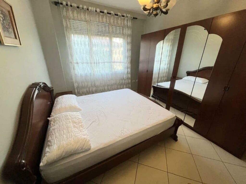 Apartament me qera 1+1- 📍Rruga Fortuzi - 500 mije leke
