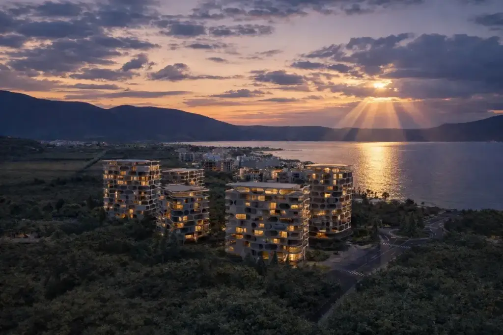 Shitet apartament 1+1 , Pran Diellit , Radhime Vlore