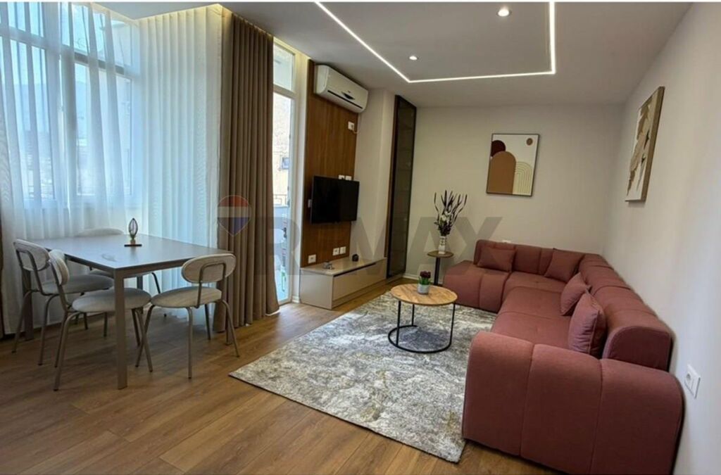 SHITET, APARTAMENT 2+1, MATERNITETI I RI, TIRANA