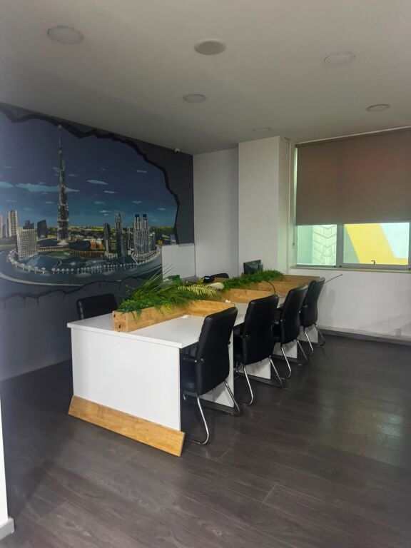 🏢 Locale Commerciale in Vendita a Globi in Via Kavaja, 600 mila euro, DISPONIBILE ANCHE IN AFFITTO