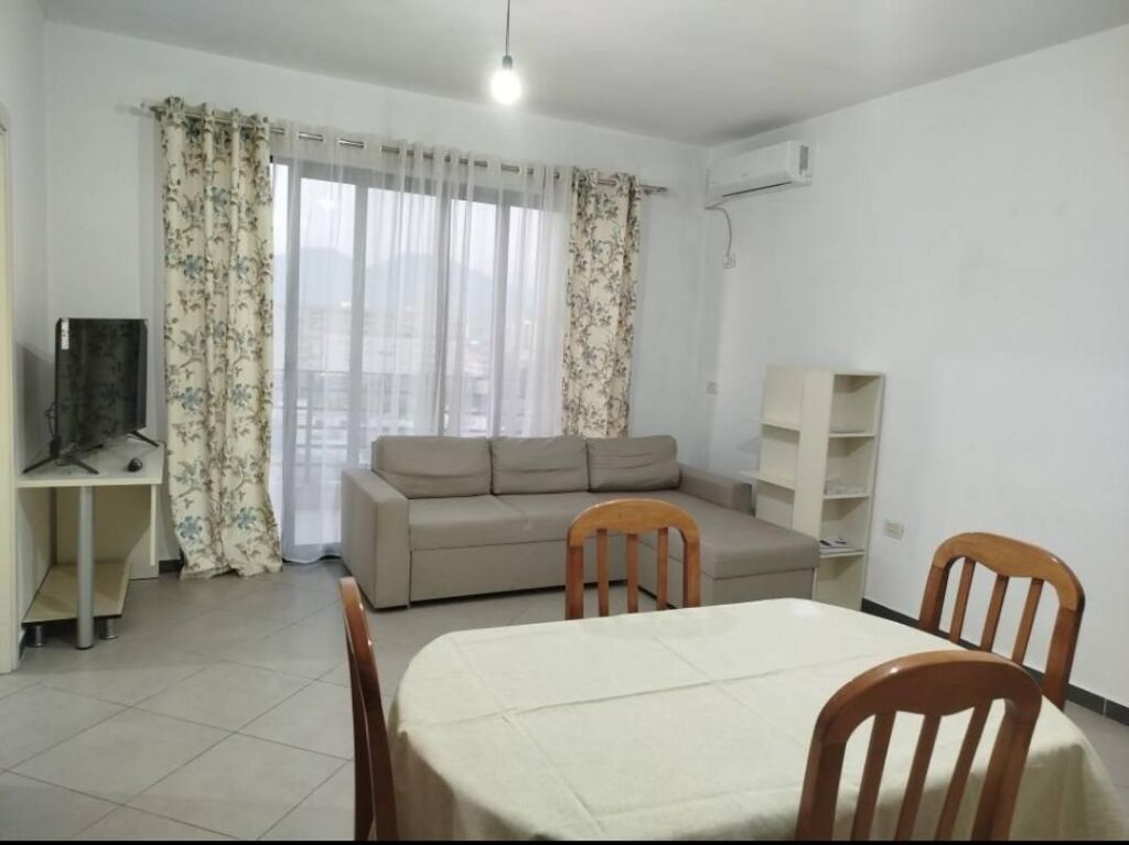 Apartament ne shitje 1+1 ne astir