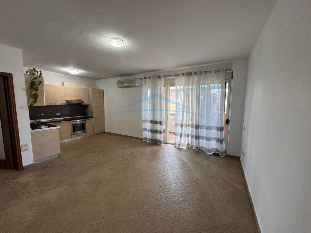 Rent, Business Premises, Avni Rustemi Square, Tirana. Empire69968