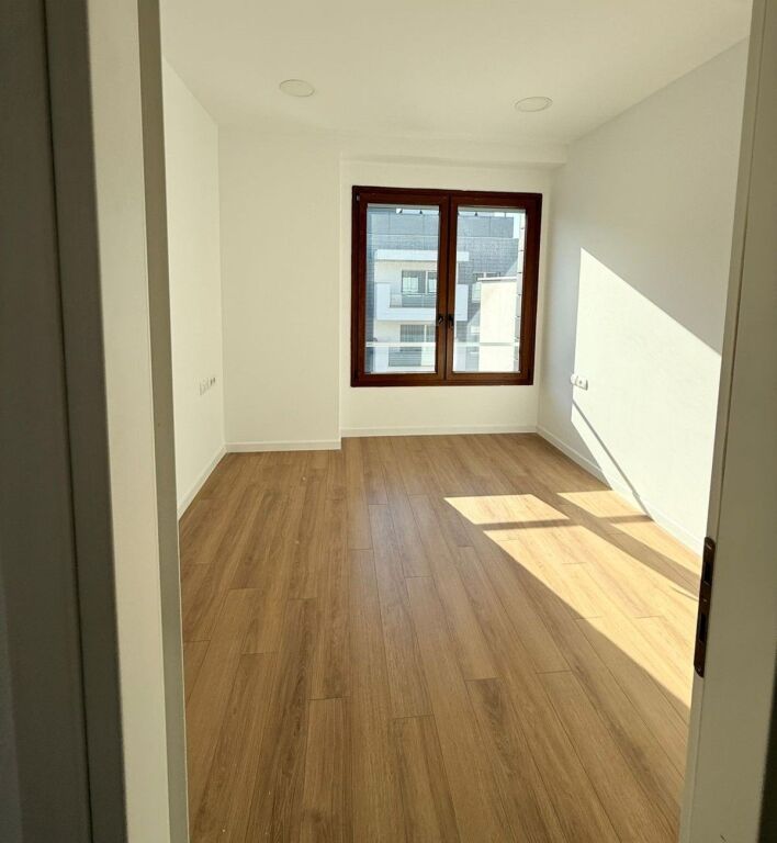 🏢 Ambient Zyre me Qira – Delijorgji