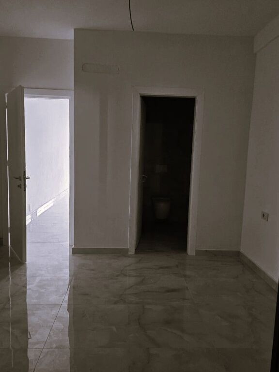 🏢 Jepet me qira ambient zyre – Rr. Mine Peza
