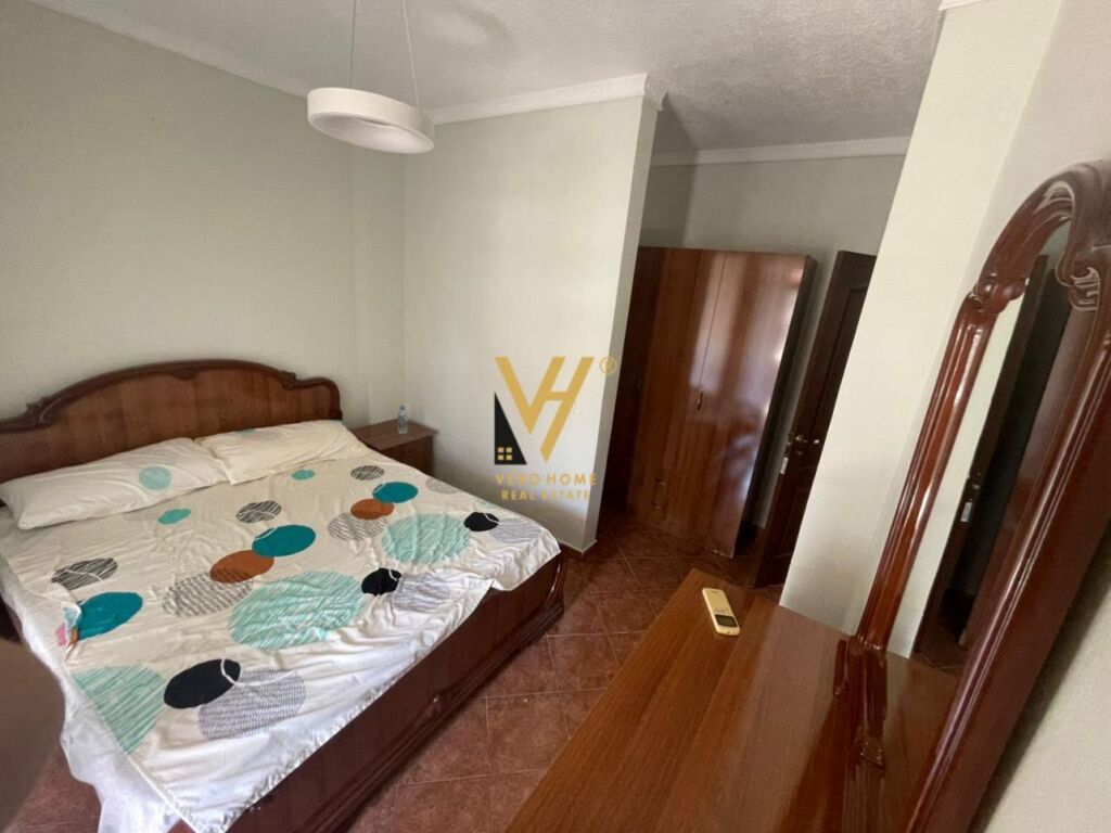 SHITET APARTAMENT PAPAFINGO 2+1+BLK NE GOLEM 8.500.000 LEKE