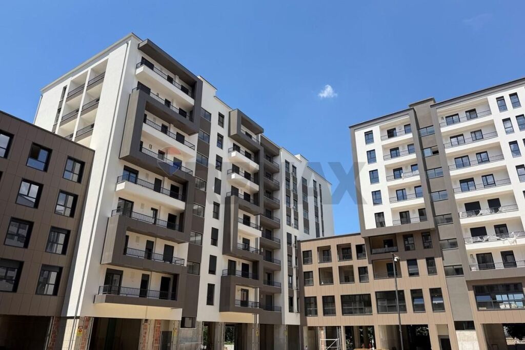 APARTAMENT 3+1+2 PER SHITJE NE KINOSTUDIO